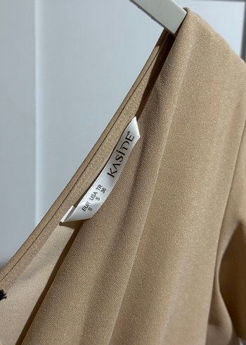 Bej Uzun Boy Dökümlü Kadın Tulum - Görsel 3