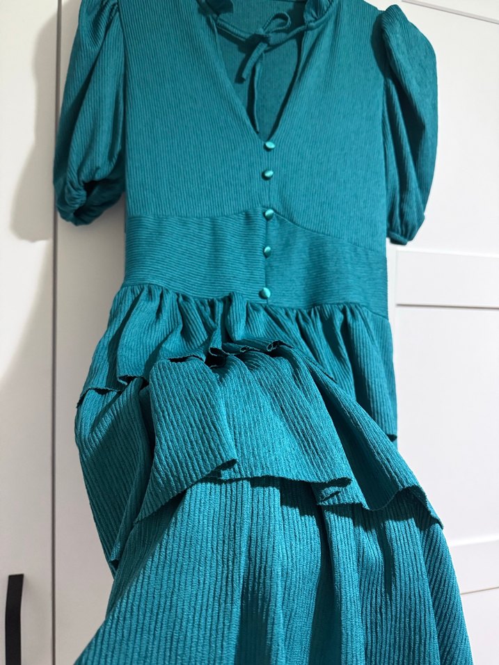 Kadın Turkuaz Midi Fırfırlı V Yaka Elbise - Görsel 2