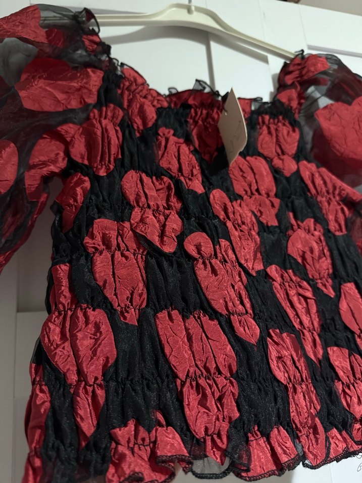 Kırmızı Siyah Fırfırlı Straplez Bluz - Görsel 2