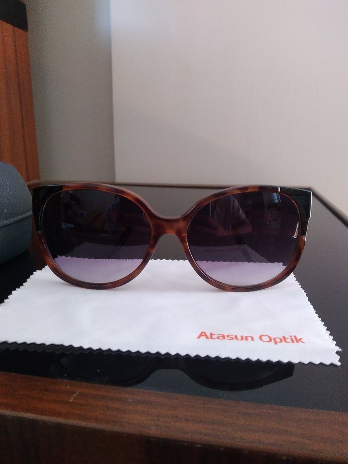 Parlak kahverengi biker tarzı kadın güneş gözlüğü - Görsel 2