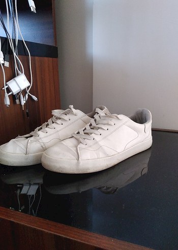 Beyaz Minimalist Erkek Spor Ayakkabı - Görsel 2