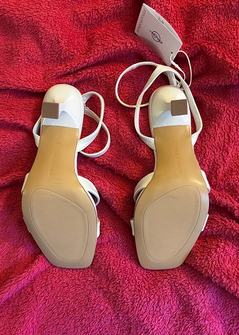 Beyaz İpek Sandalet Kadın Ayakkabı - Görsel 3