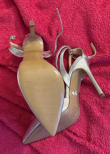 TNC Gümüş Renk Kadın Abiye Topuklu Ayakkabı - Görsel 6