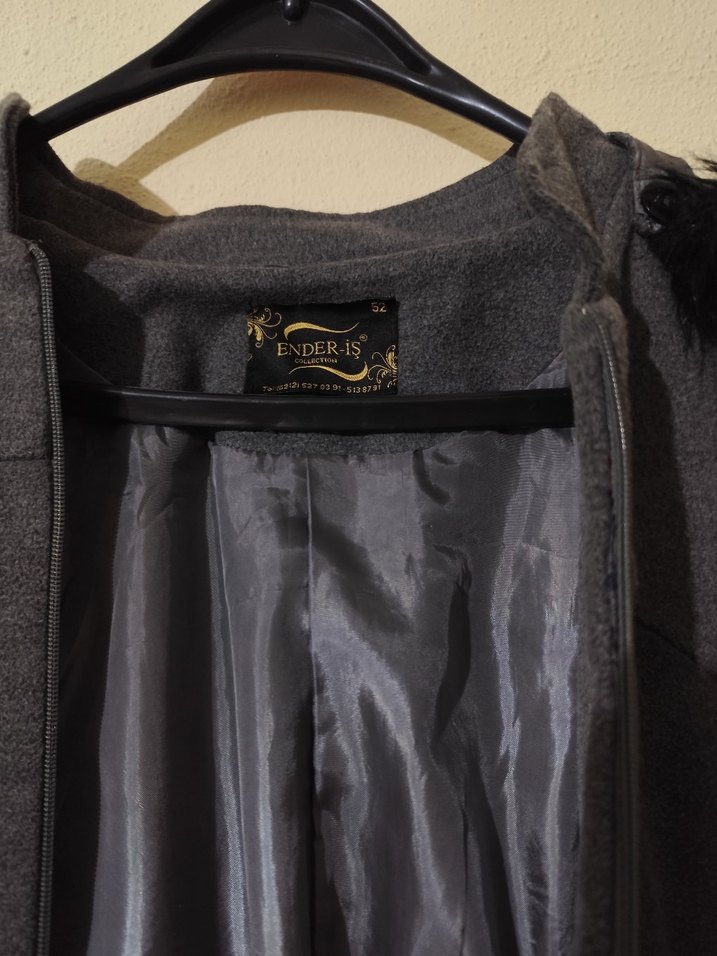 Gri Kürklü Kaşe Kaban - Görsel 4