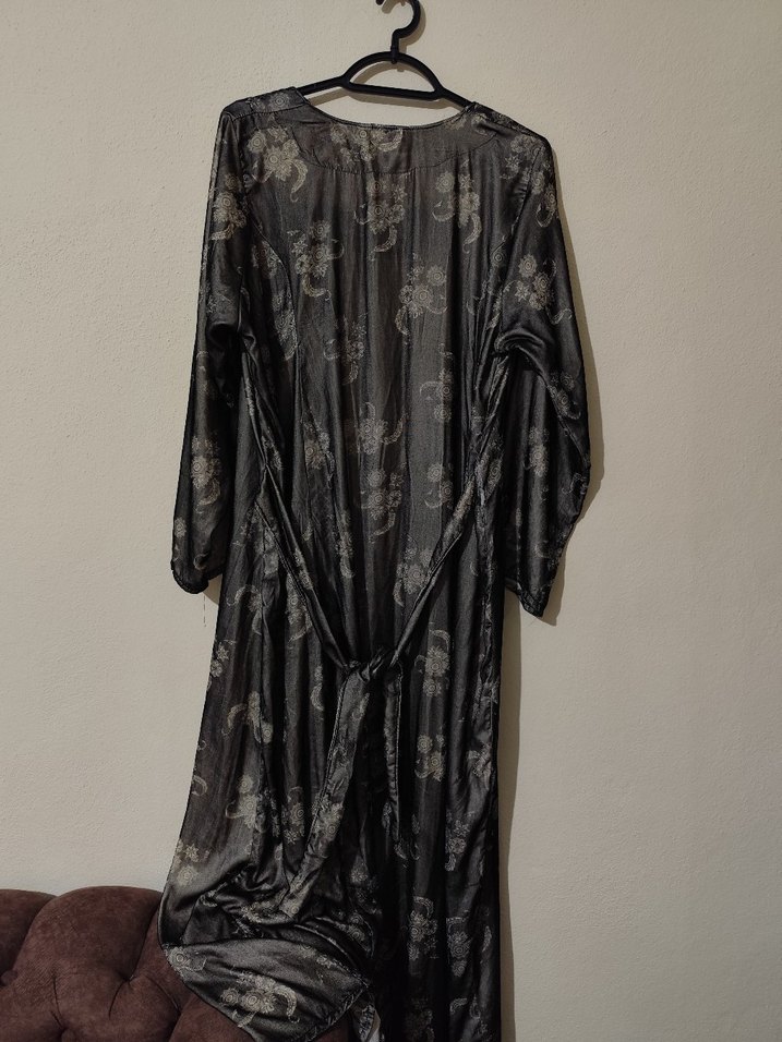 İran Kadifesi Şal Desenli Elbise - Görsel 2