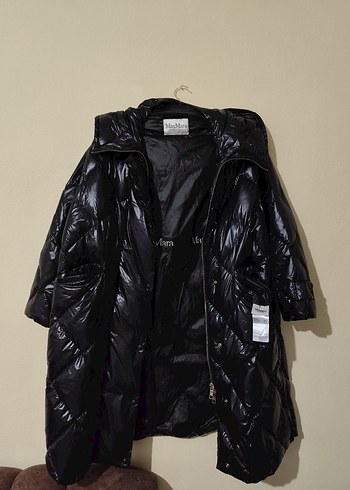 MAX MARA THE CUBE PARLAK VIP KADIN MONT - Görsel 2