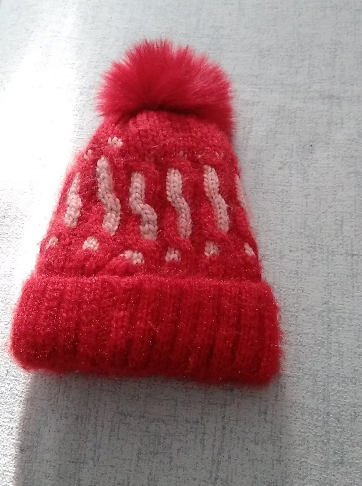 Kırmızı Örgü Kadın Bere - Görsel 2