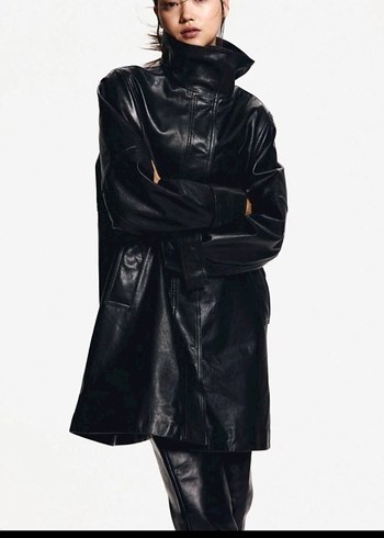 H&M Siyah Deri kadın kaban Xs,S beden mevcuttur - Görsel 4