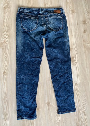 Kadın Mavi Loose Fit Yırtık Kot Pantolon - Görsel 2