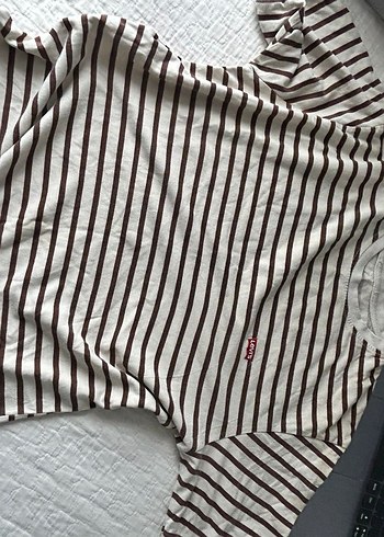 levis kahverengi cizgili,oversize tişört - Görsel 3
