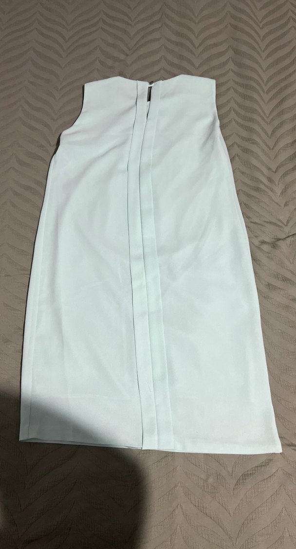 Yeşil elbise - Görsel 2