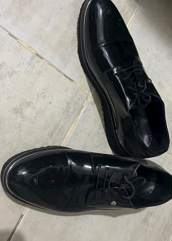 Erkek Parlak Siyah Klasik Ofis Ayakkabısı - Görsel 3