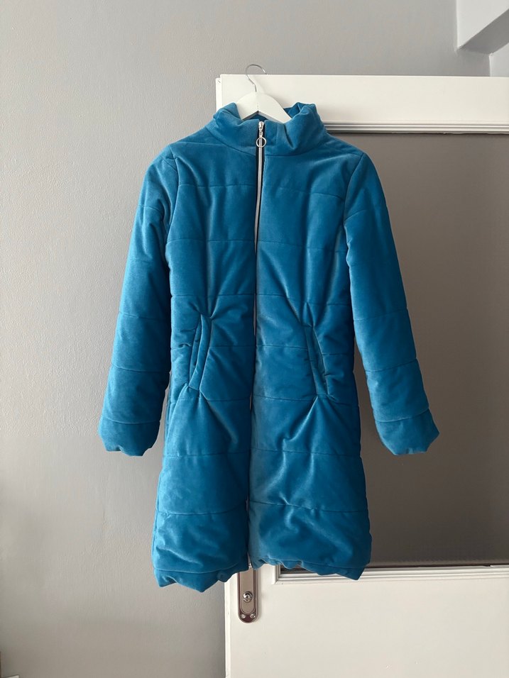 Uzun Kollu Mavi Kadın Kışlık Uzun Mont - Görsel 5