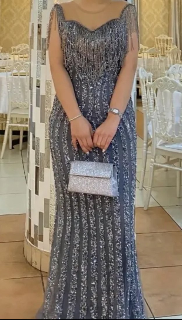 İşlemeli V Yaka Uzun Abiye Elbise - Görsel 3