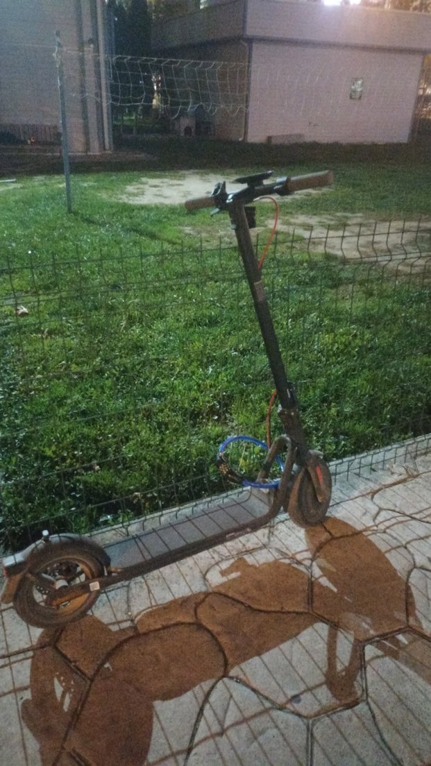 Navee v50 elektrikli scooter - Görsel 2