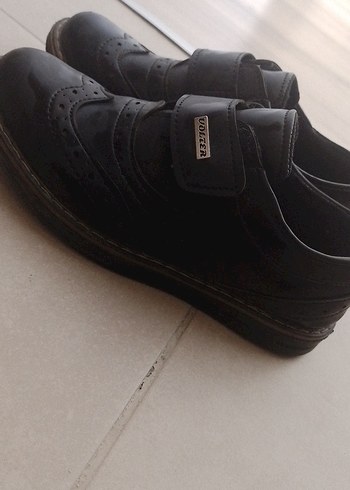 Erkek Çocuk Siyah Rugan Özel Ayakkabı - Görsel 3