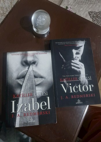 Katiller Çetesi - Izabel & Victor Roman Seti - Görsel 3