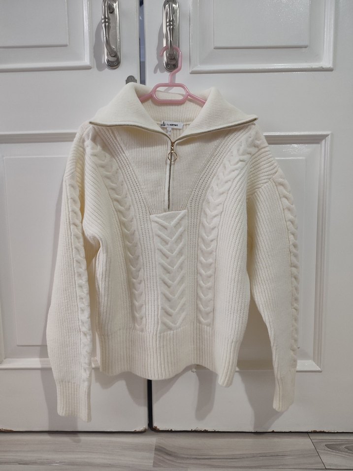 Beyaz Yarım Fermuarlı Örgü Kadın Kazak - Görsel 3