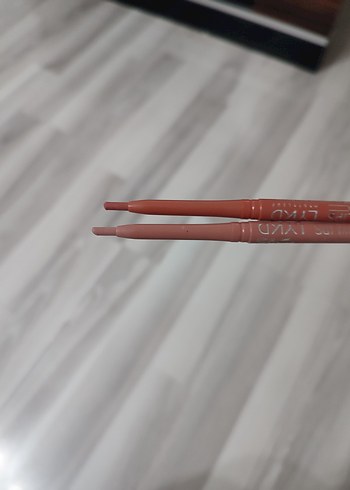 LYKD asansörlü dudak kalemi 2li - Görsel 2