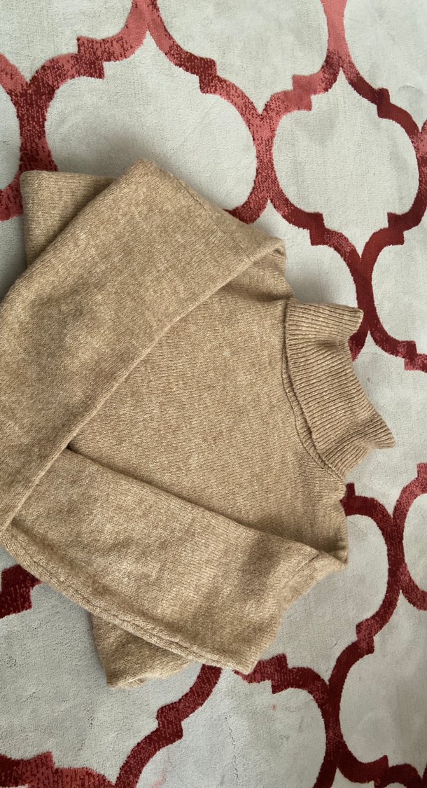 Bej Yünlü Boğazlı Kadın Kazak - Görsel 2