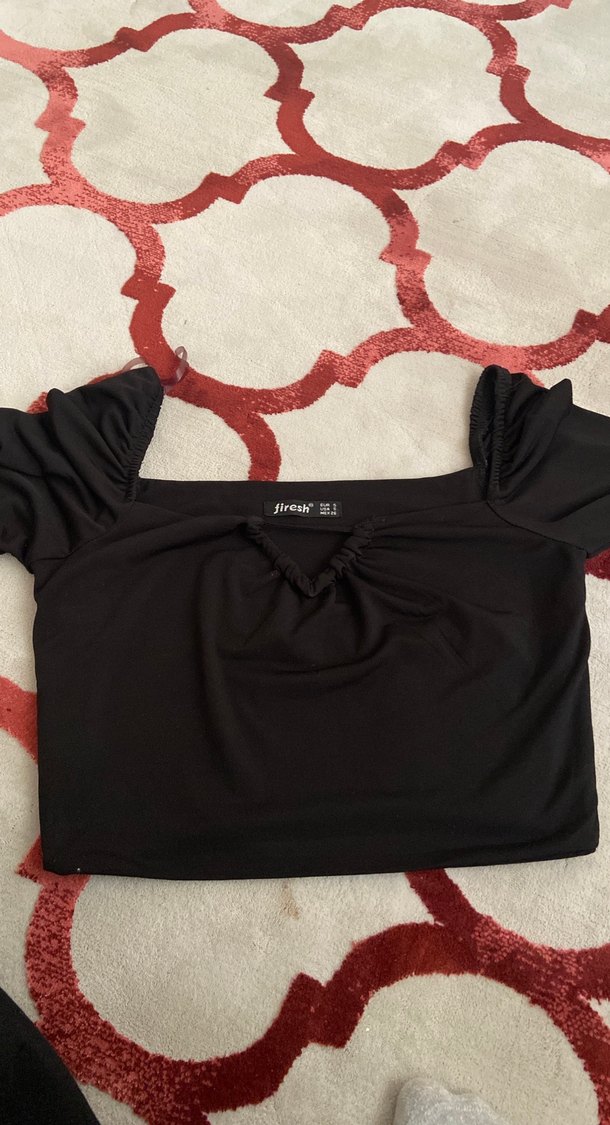 Siyah Drapeli Kadın Bluz, Uzun Kollu, Kayık Yaka - Görsel 2