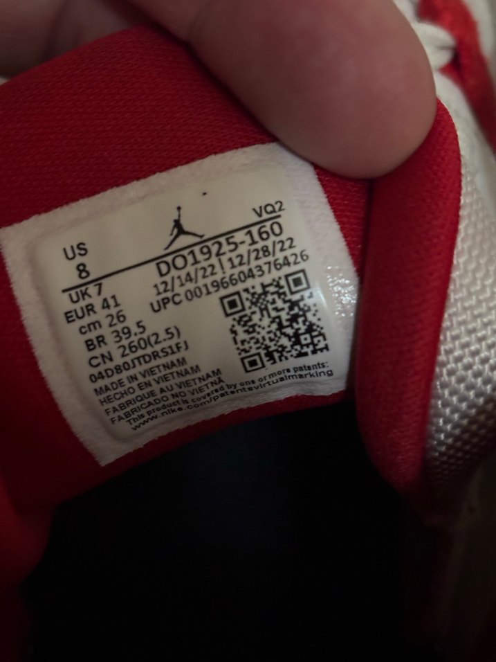 Nike Air Jordan Basketbol Ayakkabısı - Görsel 3