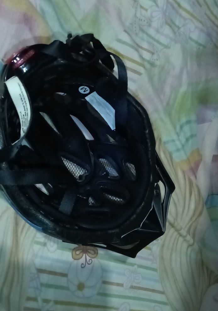 hasarsız M beden bisiklet kaskı - Görsel 5