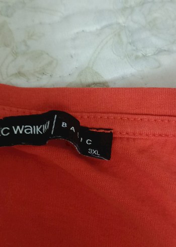 Düğmeli Kırmızı Hamile Bluzu - Görsel 3