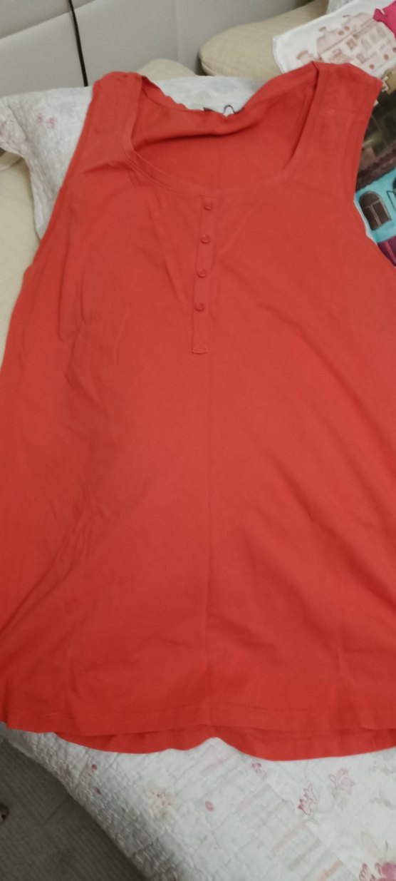 Düğmeli Kırmızı Hamile Bluzu - Görsel 2