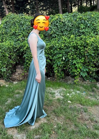 Parlak Yeşil Drapeli Uzun Kadın Abiye - Görsel 2