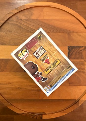 Funko Pop Michael Jordan Figürü - Görsel 3
