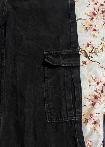 Siyah Kemerli Rahat Kesim Kadın Kot Pantolon - Görsel 2