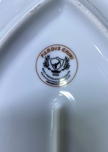 16.yüz yılarına ait İran yemek porselen takımı 37 parça porselen - Görsel 6