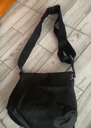 Siyah Minimalist Kadın Omuz Çantası - Görsel 2