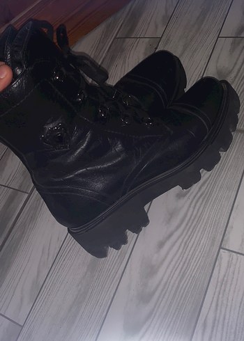 Kadın Siyah Deri Goth Botlar - Görsel 2