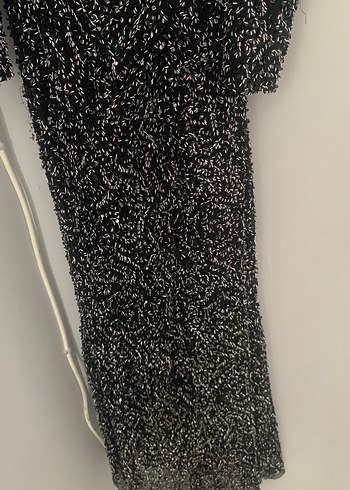 Uzun Kollu Siyah Yılan Desenli Midi Elbise - Görsel 4