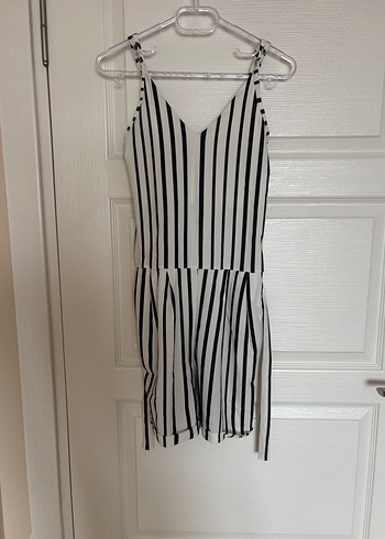 Çizgili V Yaka Kadın Tulum - Görsel 4