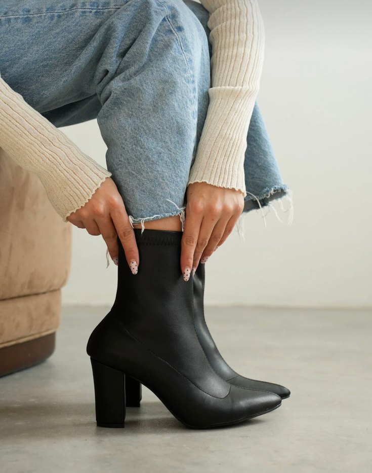 Siyah Deri Stiletto Topuklu Kadın Bot - Görsel 2