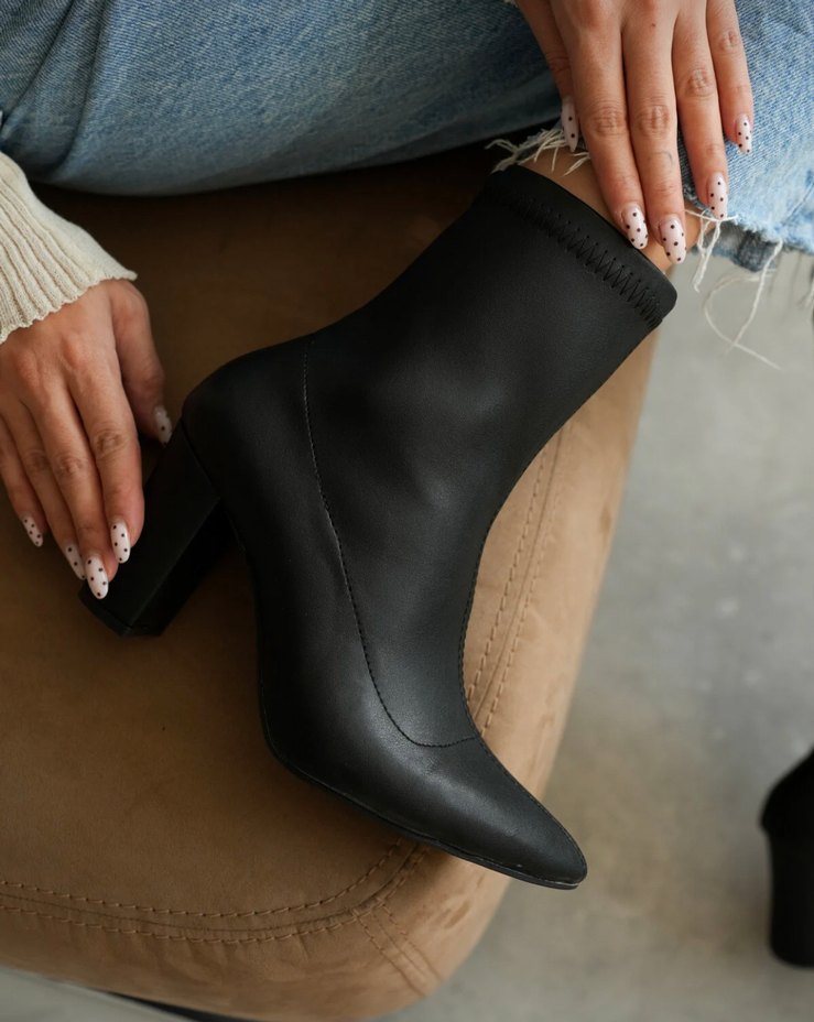 Siyah Deri Stiletto Topuklu Kadın Bot - Görsel 3