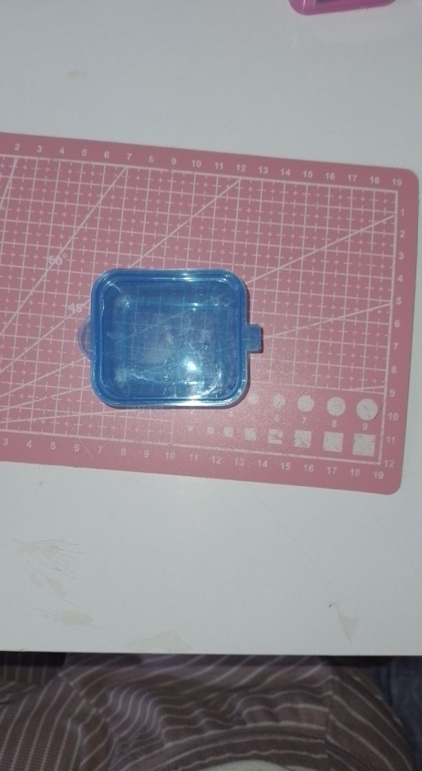 Sari ve Mavi Renklerde Minik Kutuu - Görsel 2