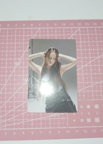 Blackpink Jisoo Lomocard setii - Görsel 5