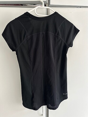 s Beden siyah Renk Nike tshirt