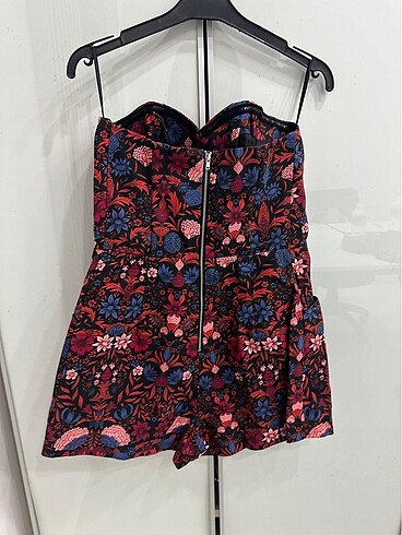 Şortlu parti elbisesi - Görsel 11