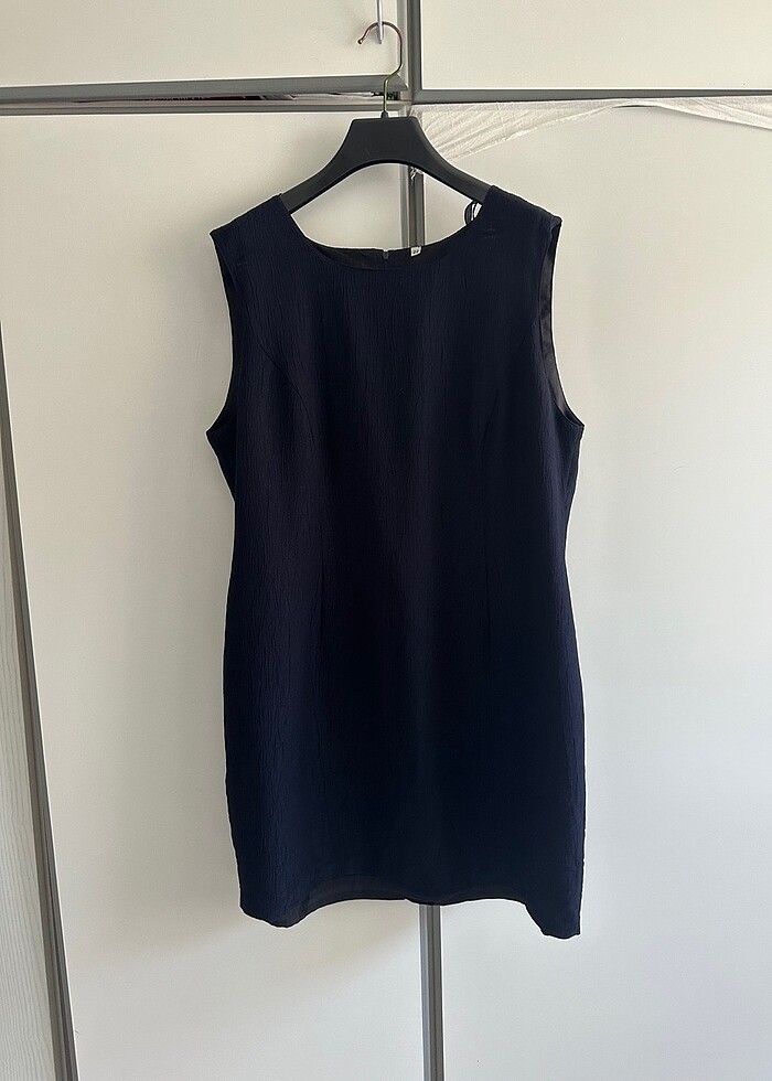 Lacivert sade elbise - Görsel 3