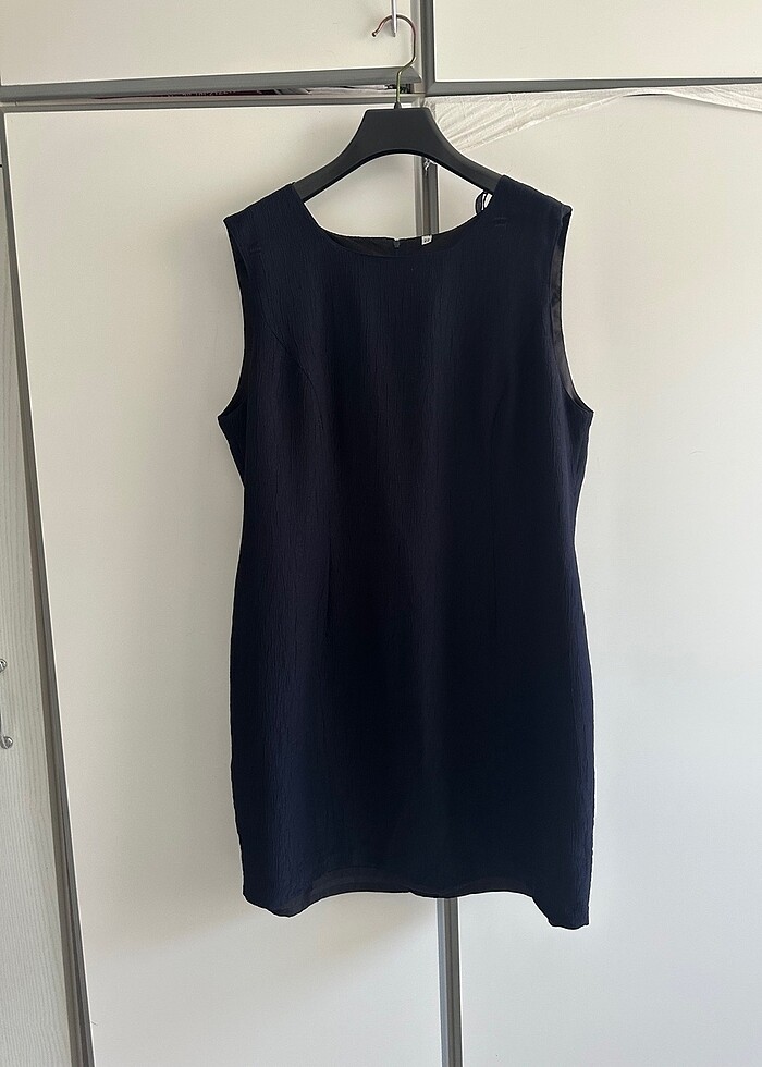 Lacivert sade elbise - Görsel 4