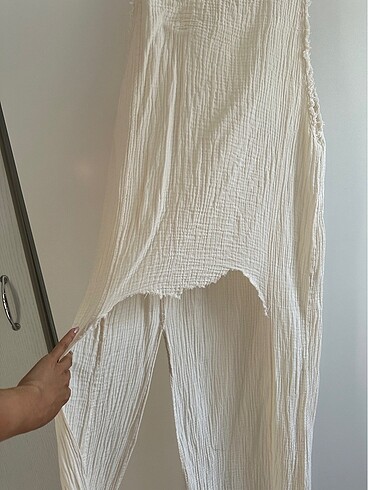 Yırtmaçlı plaj kıyafeti - Görsel 2