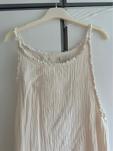 Yırtmaçlı plaj kıyafeti - Görsel 4