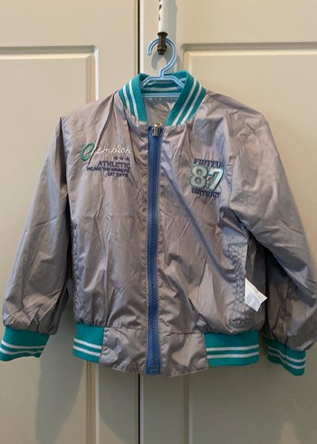 Erkek Çocuk Beyaz Su Geçirmez Ceket çift taraflı - Görsel 3