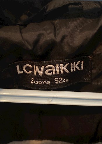 Siyah Fermuarlı Erkek Çocuk Mont - Görsel 3