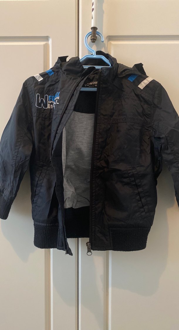 Siyah Fermuarlı Erkek Çocuk Mont - Görsel 2